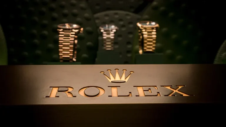 Swiss Watch Exports Dropped by 7.3% in November